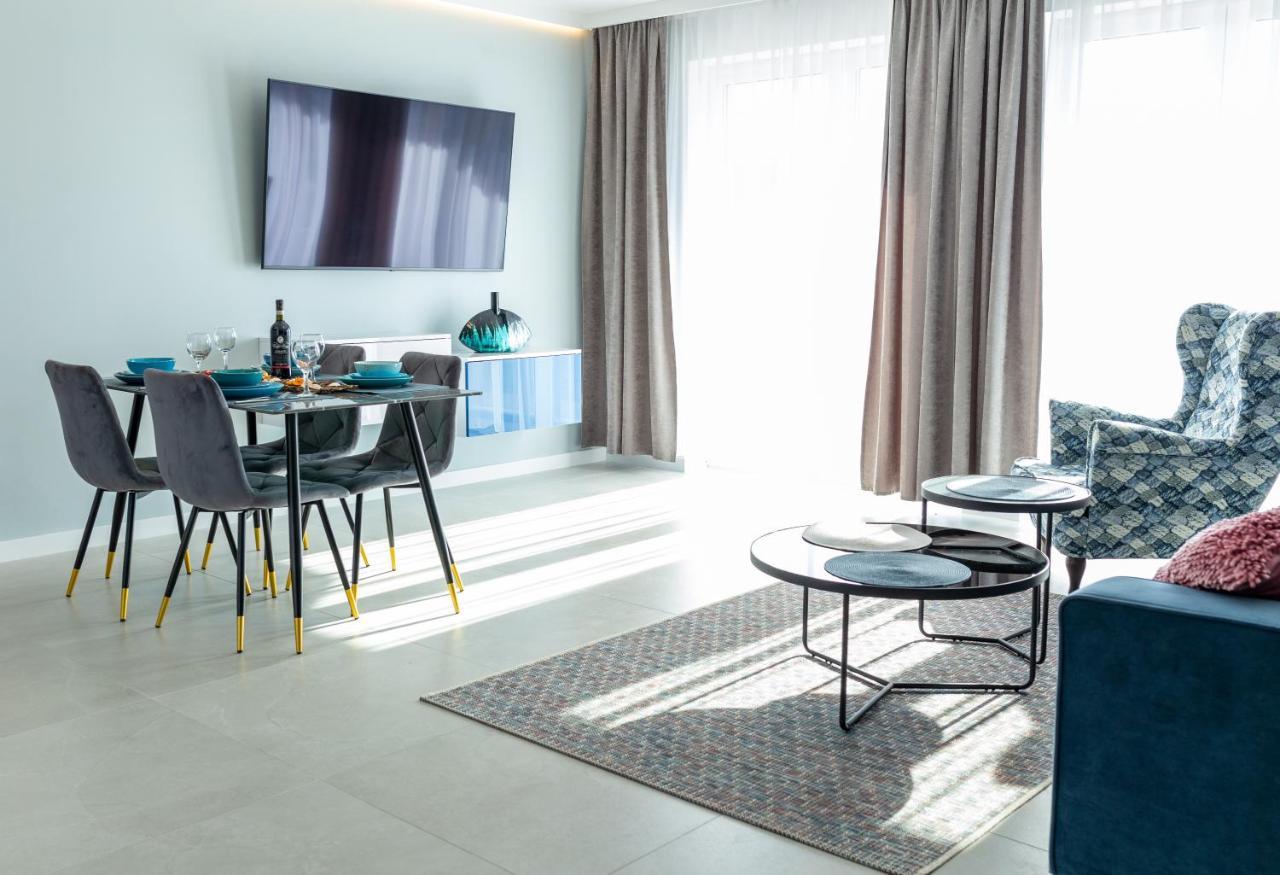 Apartment Darlowko Morski X *